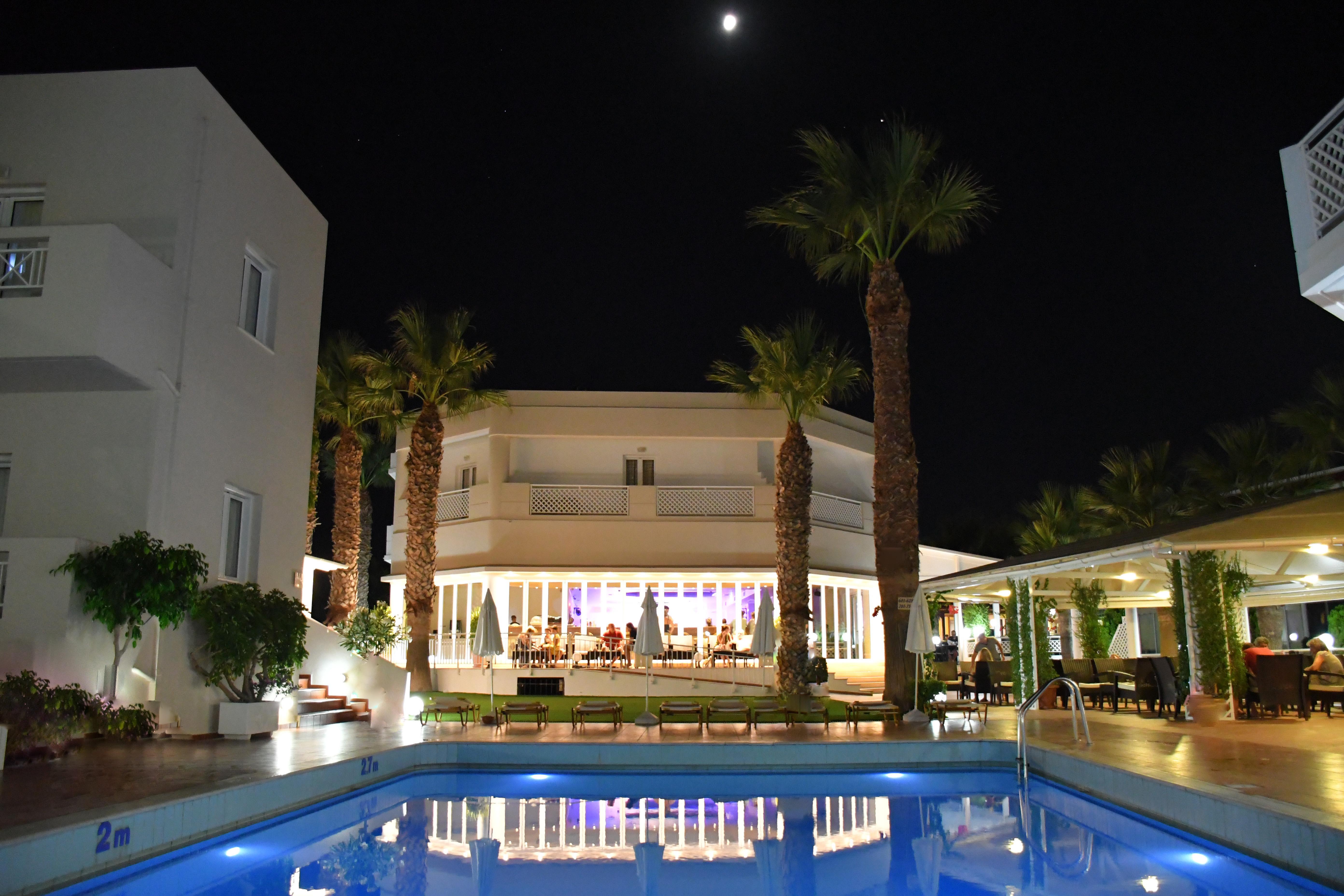 גובס Magda Hotel Club מראה חיצוני תמונה