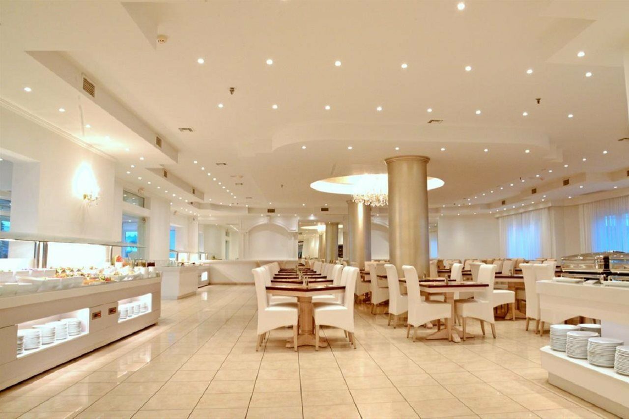 גובס Magda Hotel Club מראה חיצוני תמונה